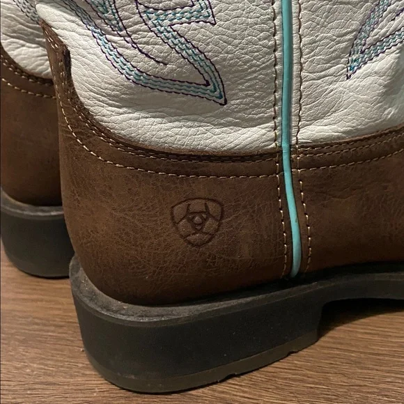 Ariat Women’s Elko Western Boots size 8.5 - Picture 10 of 16